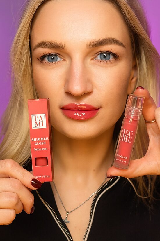 LAMI Brillo labial con destellos